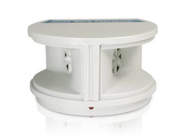Picture of P3 INTERNATIONAL P7816 - Attack Wave Pest Repeller     
